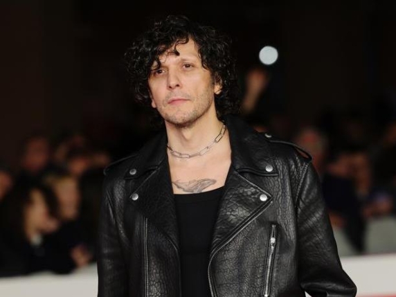 Ermal Meta: «Canto il dolore delle bambine di Gaza che non hanno voce. Non ho paura delle reazioni della politica»