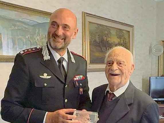 I 104 anni del carabiniere che dava la caccia a Salvatore Giuliano. «Ho ancora la patente»