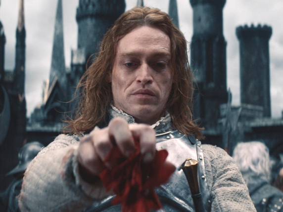 «Dracula - L'amore perduto», Luc Besson fa del principe Vlad una sorta di Casanova raffinato ma troppo  romantico (voto 6)