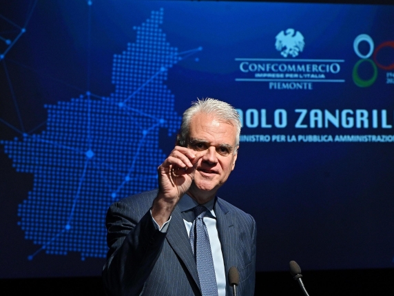 Aumenti dei contratti rinnovati superano il 6%: le dichiarazioni di Zangrillo e la posizione della Cgil