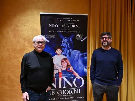 La storia di Nino D'Angelo: come la consapevolezza può cambiare la vita