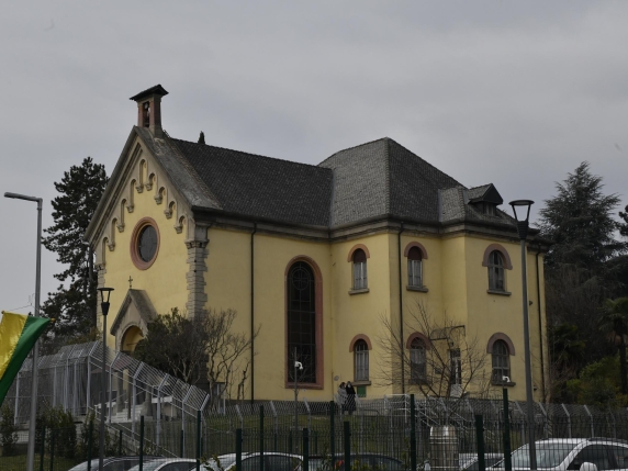 Decisione Storica: I Giudici Condannano la Regione per Discriminazione contro la Comunità Islamica