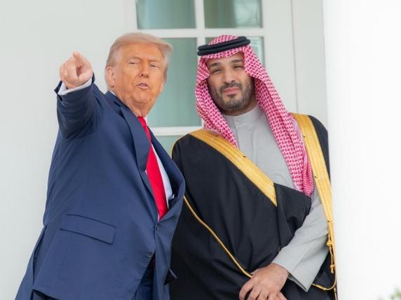 Bin Salman promette miliardi agli USA, Trump sostiene di aver assolto Khashoggi
