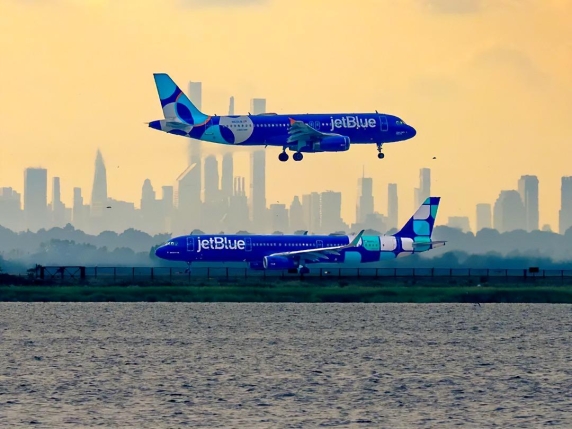JetBlue lancerà voli da Malpensa a Boston a maggio 2026, aggiungendo una settima compagnia al mercato