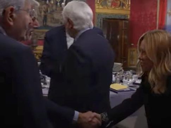 Cena con Garofani: Failla parla di calcio e mozzarella, ma non ha sentito la parola Scossone