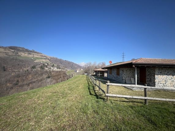 Corte UE ordina la demolizione di chalet abusivi dopo 15 anni di contestazioni