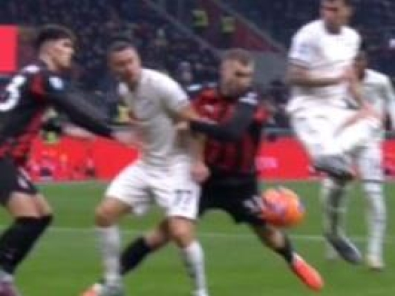 Mancato rigore contro il Milan: VAR in errore, ufficiale sospeso