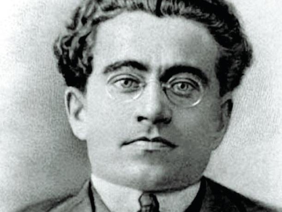 Studente Gramsci a Torino: freddo, solitudine e borse di studio insufficienti