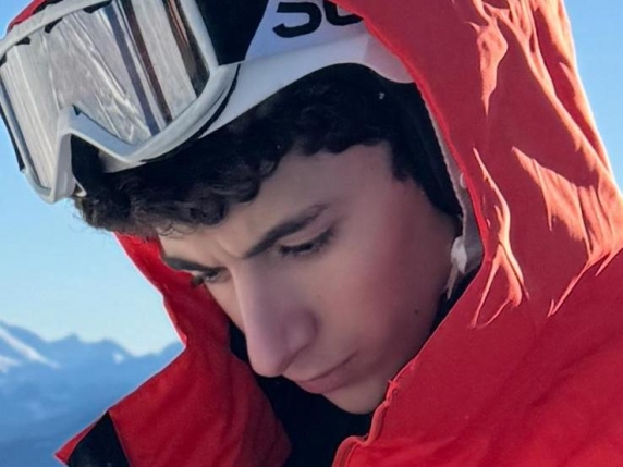 Crans-Montana, la mamma di Riccardo Minghetti: «La procuratrice svizzera ha commesso molti errori»