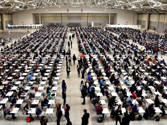 Concorsi, i 33 super-funzionari da 100 mila euro per la spending review: come candidarsi