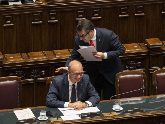 Il ministro Valditara: «La Lega di governo unisce il Paese. Vannacci? Così si favorisce la sinistra»