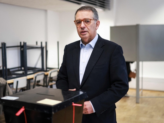 Portogallo, l'alluvione frena l'estrema destra: la presidenza va al socialista Antonio José Seguro