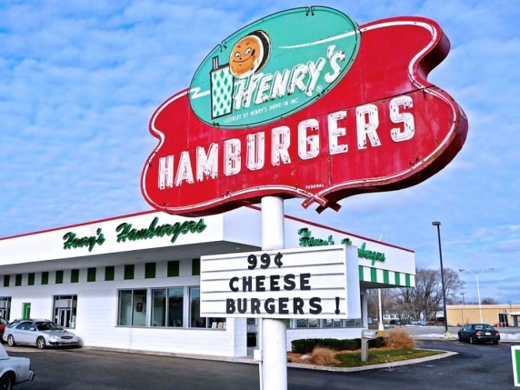 Fast food in crisi negli Usa, chi può scappa da Cuba​America-Cina del 10 febbraio