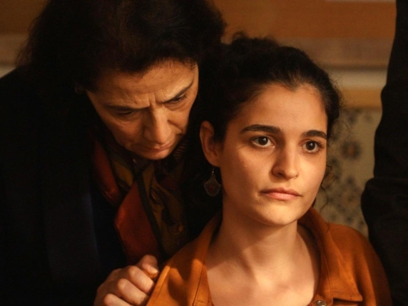 «À voix basse», dramma potente sull'omosessualità ignorata in Tunisia