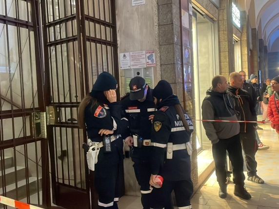 Livorno, uomo ucciso a coltellate nello studio di un commercialista: fermato il killer