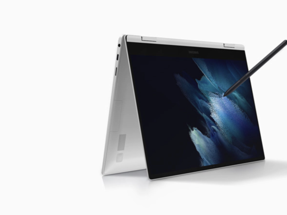 
                                    
                                Galaxy Book Pro 360: il nuovo notebook Samsung pesa 1 Kg, supporta il 5G e diventa tavoletta grafica