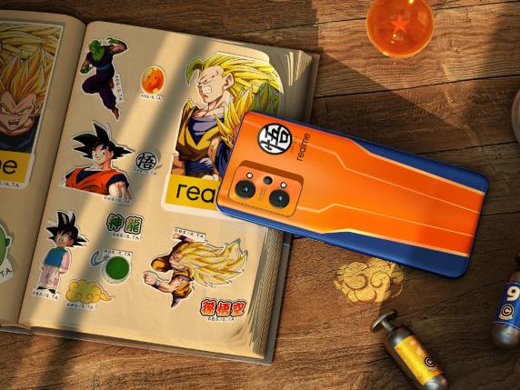 
                                    
                                Smartphone, fenomeno manga: Realme GT Neo 2 dedicato a Dragon Ball e altre perle per gli appassionati