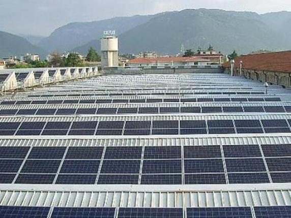 Pannelli fotovoltaici sul tetto, quanta superficie posso coprire? La risposta su «Chiedi all’esperto»