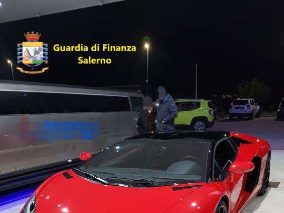 Maxi Frode Fiscale Sui Carburanti, Sequestrati Beni Per 128 Milioni Nel ...