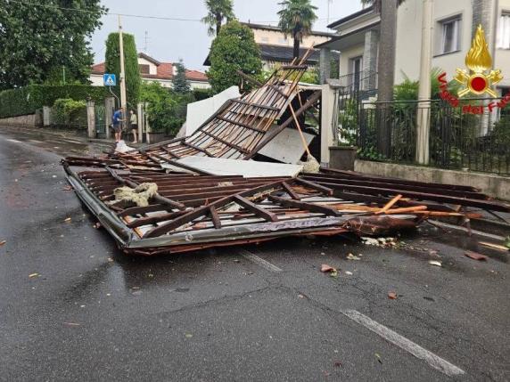 Maltempo In Lombardia, Tanti I Danni A Como, Varese E Lecco Per Il ...