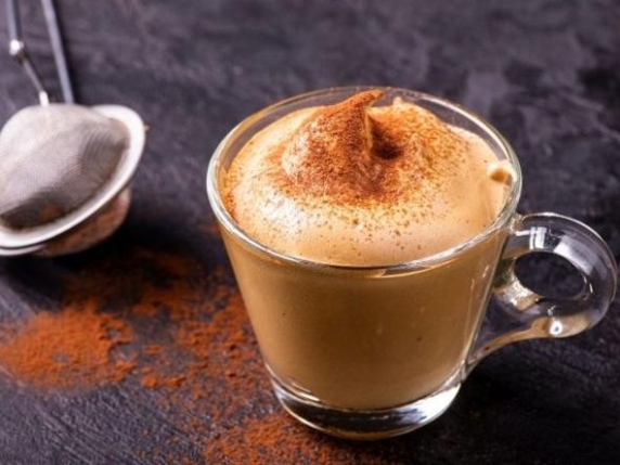 Lo spumone: buono come la crema caffè, ma con 0 calorie (e semplice da preparare)