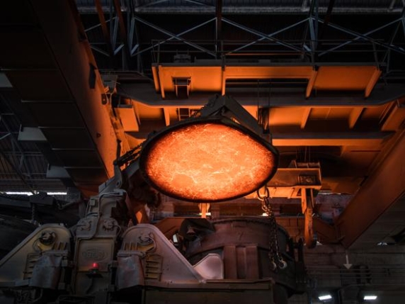 Piombino: la disputa per i forni di acciaio in un mercato dove i rottami valgono oro