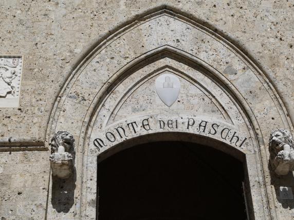 Mani forti su Monte dei Paschi di Siena, scambiato il 10% dei titoli