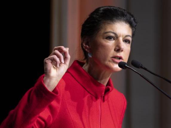 Filorussa, «conservatrice di sinistra», decisiva a Est: perché in Germania ha vinto (anche) Sahra Wagenknecht