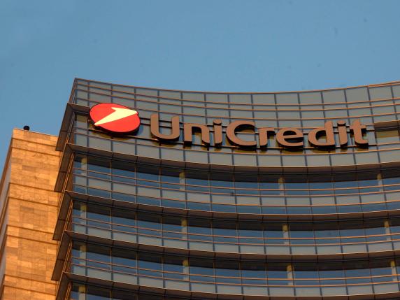 Unicredit, blitz in Germania: ha comprato il 9% di Commerzbank per 1,5 miliardi