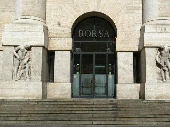 Borse di oggi 8 ottobre | Europa in rosso, Milano -0,6% e il lusso manda ko Parigi