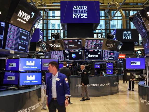 Borse, tra Wall Street e l’Europa: chi crede nel «soft landing» dopo le mosse di Fed e Bce