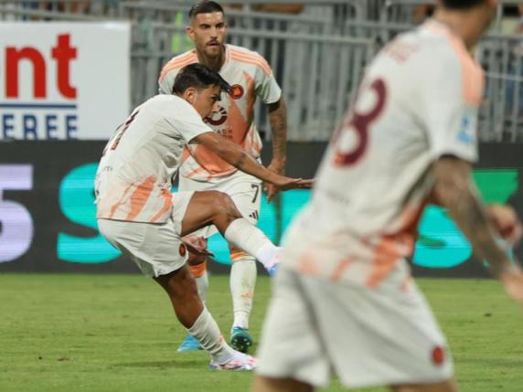 Cagliari-Roma: Dybala entra e illumina, ma non basta. De Rossi inizia piano Finale 0-0Lazio-Venezia 3-1