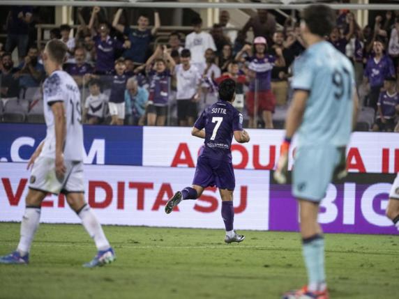 Fiorentina-Puskas: Kean firma il sorpasso ma Golla allo scadere pareggia Finale 3-3