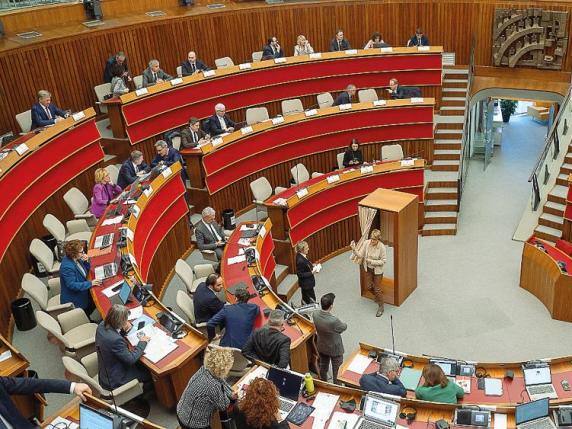 Vitalizi in Trentino-Alto Adige, centrosinistra verso il no: «Un tema che porta antipolitica»