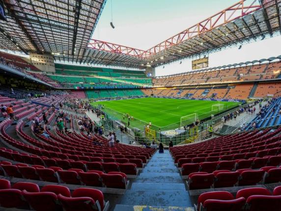 Champions, finale del 2027 non sarà a San Siro: colpa della ristrutturazione