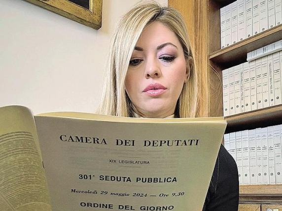 Chi è Maria Rosaria Boccia, la «non» consigliera di Sangiuliano (che tutti negano di conoscere): foto coi ministri e selfie nei palazzi