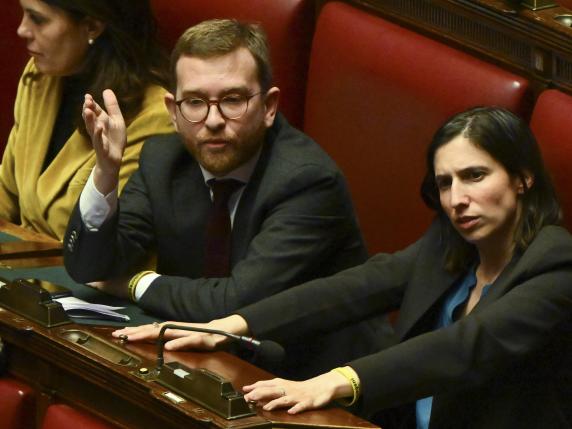 Provenzano: «Si è perso troppo tempo, ma il quadro è vincente Renzi? Tormentone estivo»