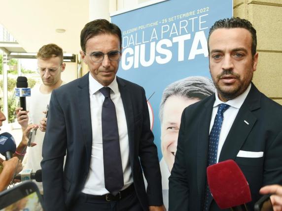 Comune Bari, il M5S rientra in maggioranza. «Noi pronti a lavorare per la città». Ma va a vuoto l'elezione del presidente del Consiglio