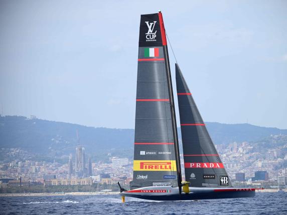 Luna Rossa batte Orient Express e si mantiene a punteggio pieno