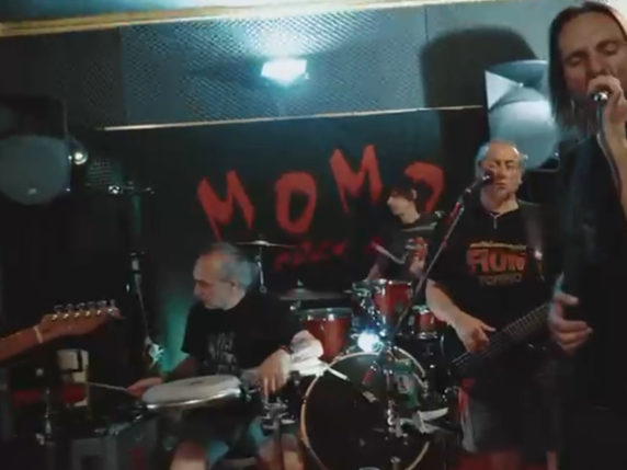 «Siamo la Fiom!», arriva da Torino il nuovo inno nazionale (molto rock) dei metalmeccanici della Cgil