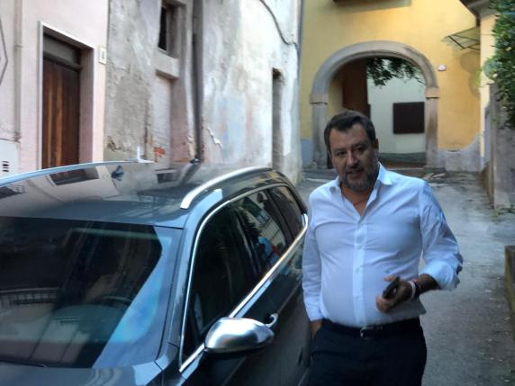 Salvini, Bossi e la pace di Gemonio. Il segretario della Lega: «Macché, non c’è mai stata guerra»