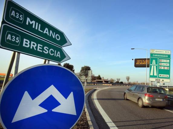 Pedemontana e Brebemi, deserti di lusso. Cosa è andato storto: i conti (e i rischi dell’autonomia differenziata)