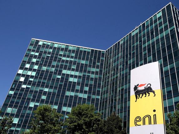 Eni cambia l’assetto: nasce la struttura che accorpa transizione e finanza, a capo il nuovo dg Gattei