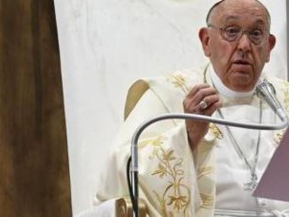 Papa Francesco: «Trump o Harris? Entrambi contro la vita, scegliete il male minore»