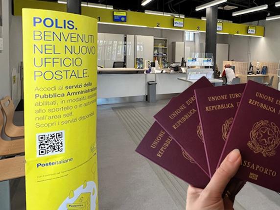 Il passaporto si fa alle Poste, ora anche a Roma: ecco i 12 uffici postali dove farne richiesta