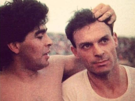 Il calcio piange Schillaci: 'Camera ardente allo stadio di Palermo'.  Inter: 'Hai fatto sognare l'Italia' | Live