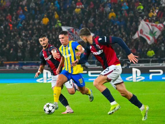 Champions League, Bologna-Shakhtar: il cross di Iling diventa un tiro e sfiora il palo Diretta 0-0