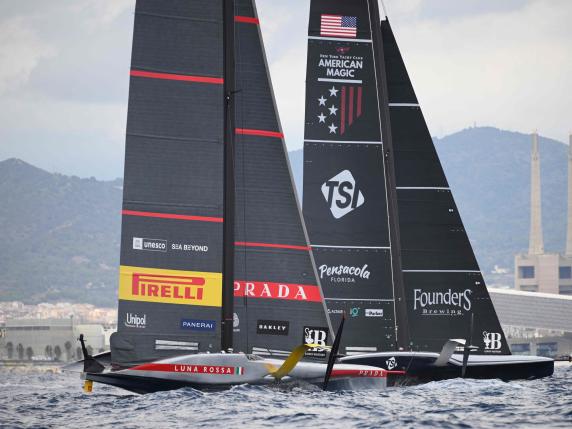 Luna Rossa: il team di terra, i controlli, la corsa contro il tempo per riparare il guasto e battere American Magic