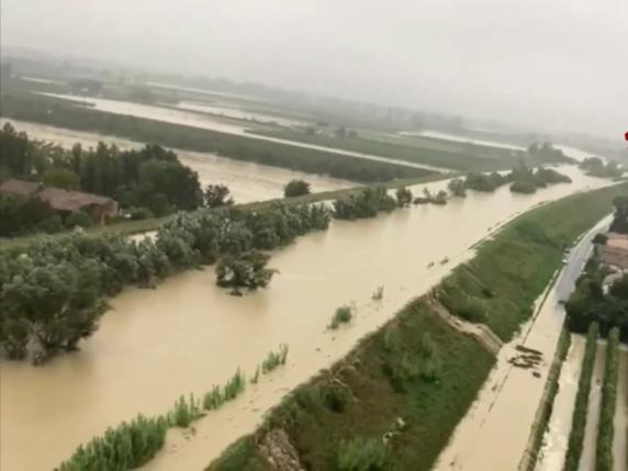 Fiumi esondati tra Ravenna e LugoIl video dall'elicottero