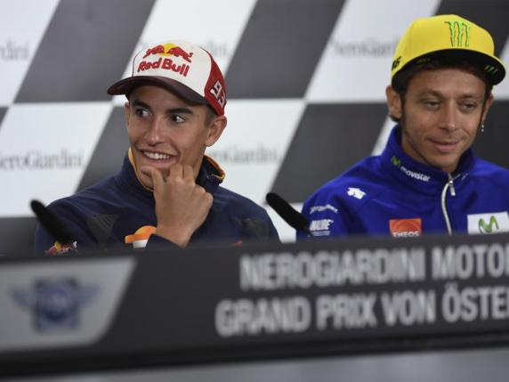 Marquez risponde a Valentino Rossi prima del Gp di Misano: «Non permetterò a nessuno di distrarmi»